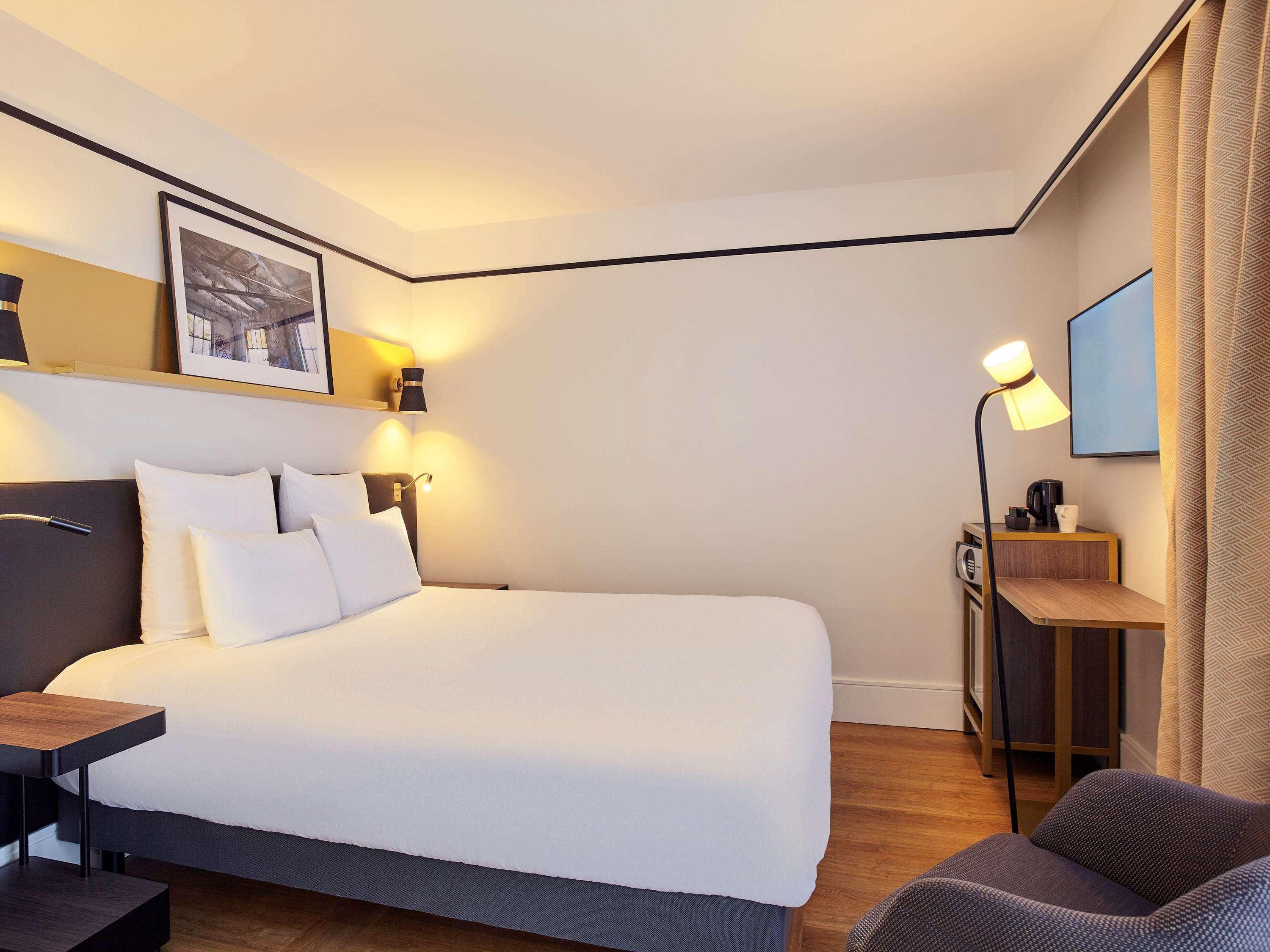 Mercure Paris Saint-Ouen Extérieur photo