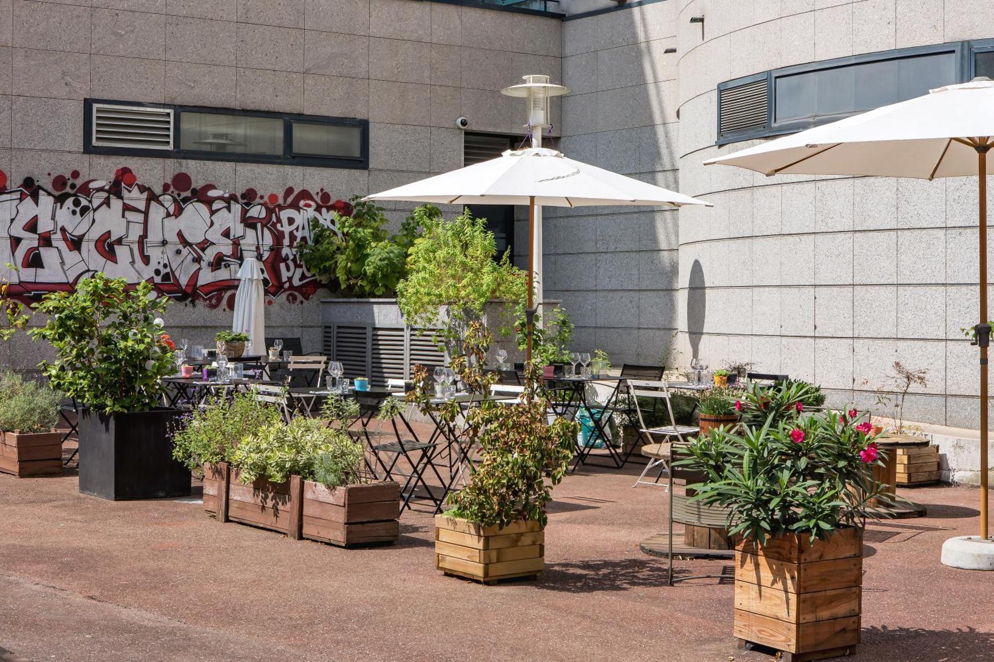 Mercure Paris Saint-Ouen Extérieur photo