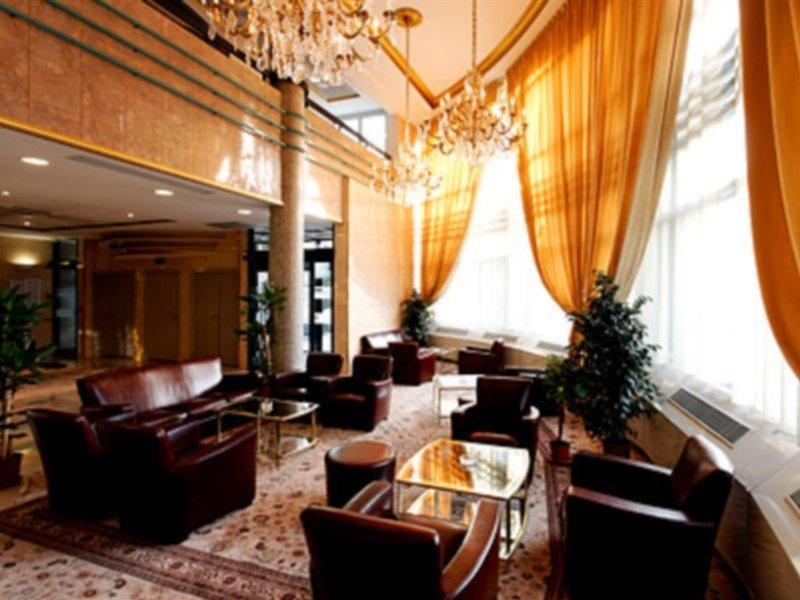 Mercure Paris Saint-Ouen Extérieur photo