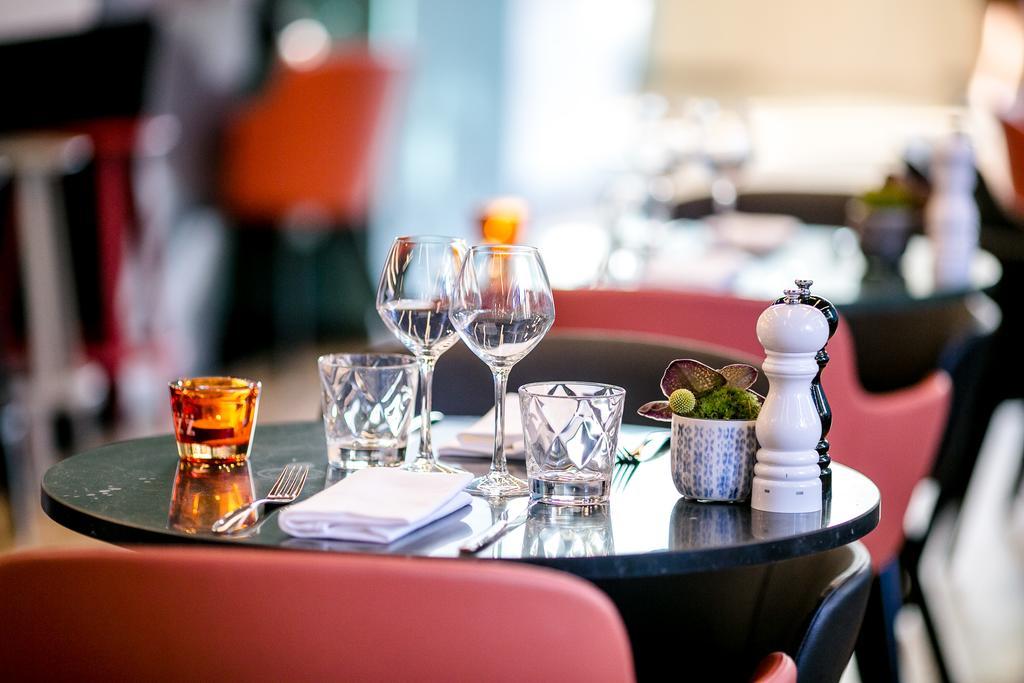Mercure Paris Saint-Ouen Extérieur photo
