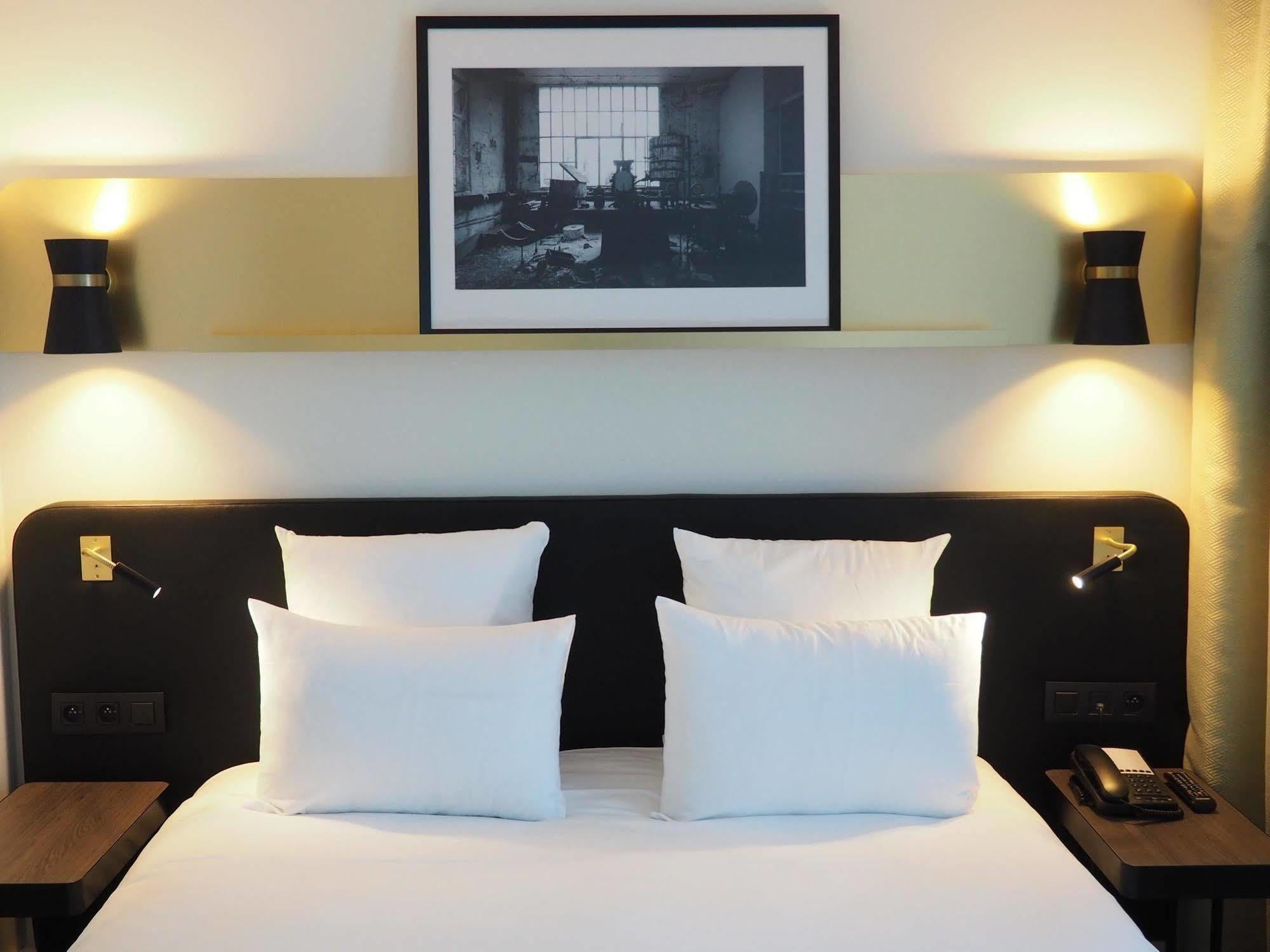 Mercure Paris Saint-Ouen Extérieur photo